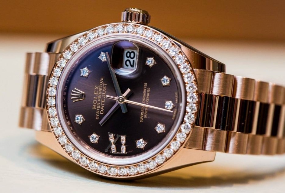 勞力士手表表帶長短怎么調節(簡單易學的方法指南)