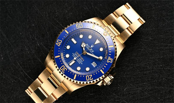 勞力士手表表蒙劃痕處理技巧與方法（專業(yè)修復(fù)建議與步驟）（圖）