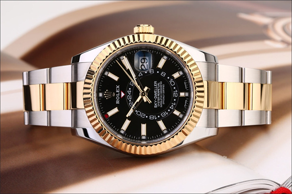 勞力士手表表帶太緊處理技巧集錦（輕松調(diào)整佩戴舒適度的方法）（圖）