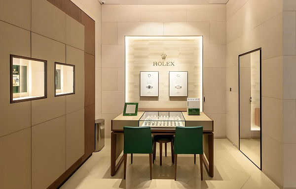 腕間時光守護者：勞力士腕表停走，簡易自救秘籍揭秘（圖）