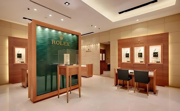 精準攻略:解鎖勞力士表帶緊繃問題,舒適佩戴新體驗!(圖) 精準攻略:解鎖勞力士表帶緊繃問題,舒適佩戴新體驗!(圖)