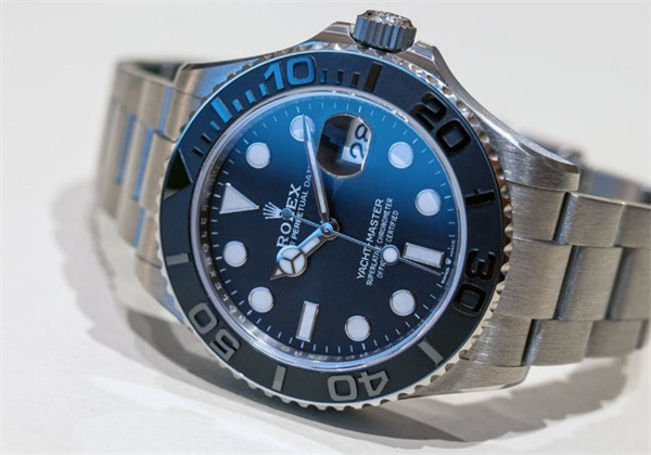 勞力士腕表磕碰了怎么解決（圖）